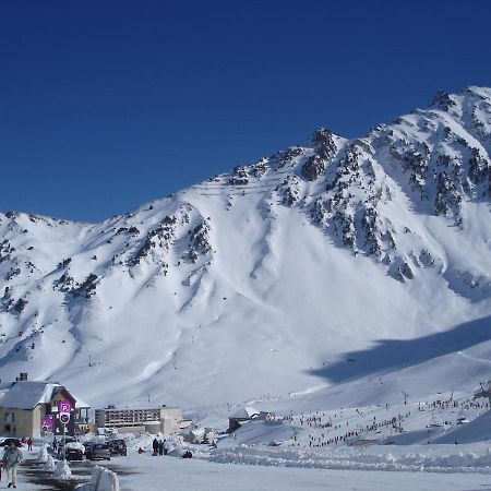Appartement Au Pied Des Pistes La Mongie Exteriör bild