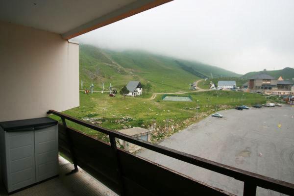 Appartement Au Pied Des Pistes La Mongie Exteriör bild